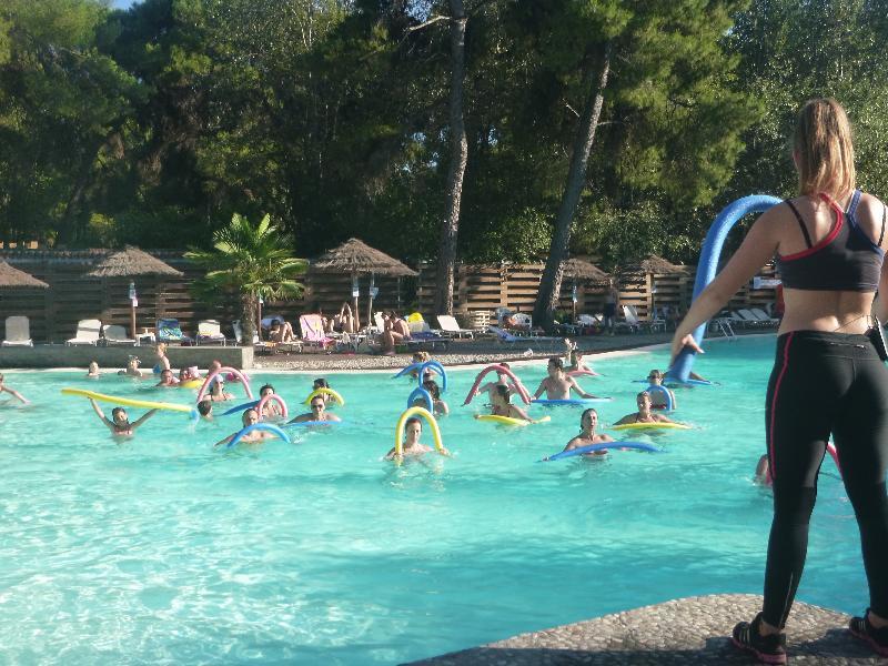 Club Agia Anna Summer Resort 外观 照片